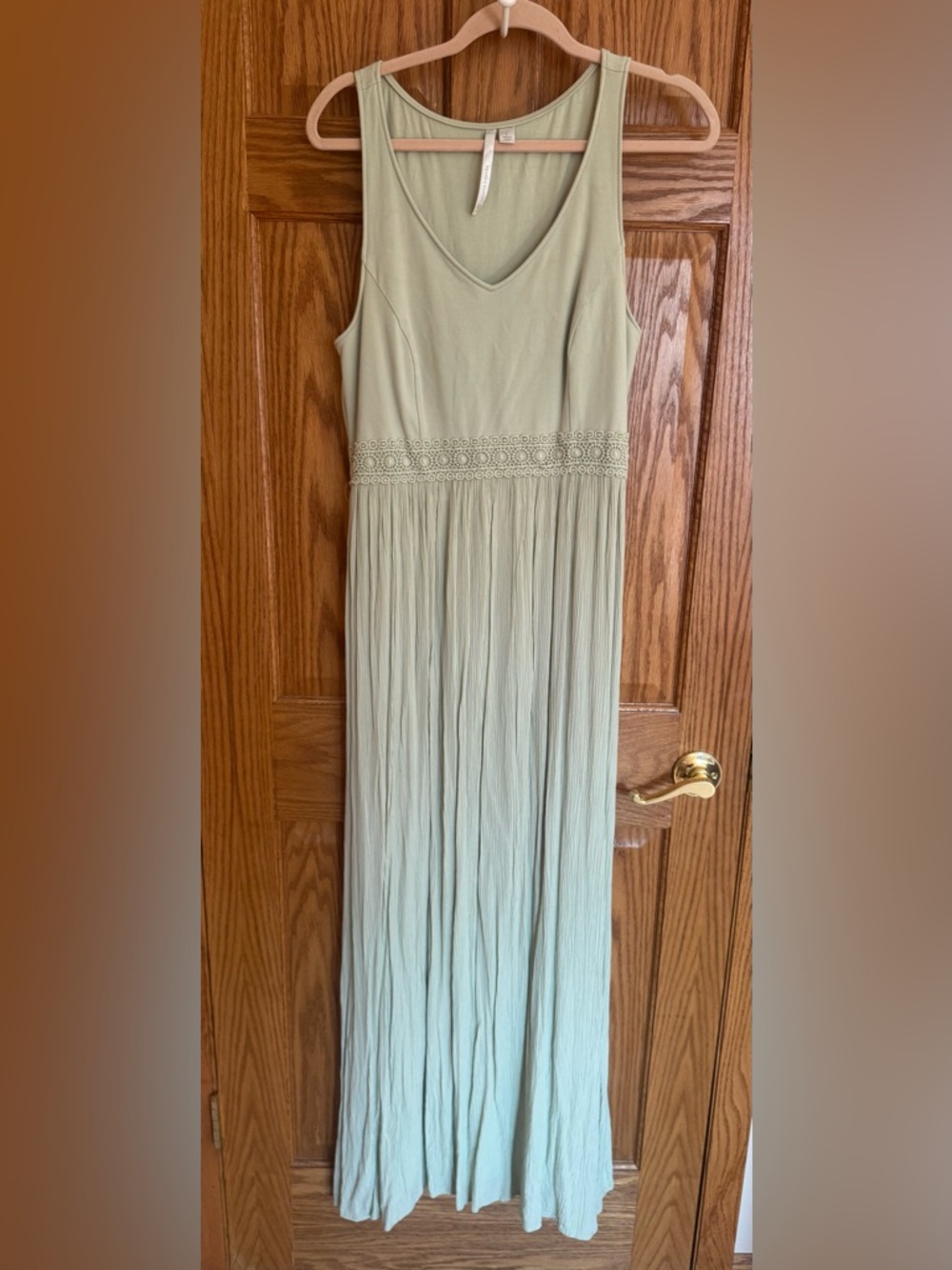 LC Lauren Conrad Sage Green Sleeveless Maxi Dress - Large
